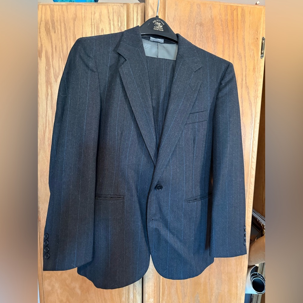 Jos. A. Bank Dark Gray Pinstripe 2 piece Suit